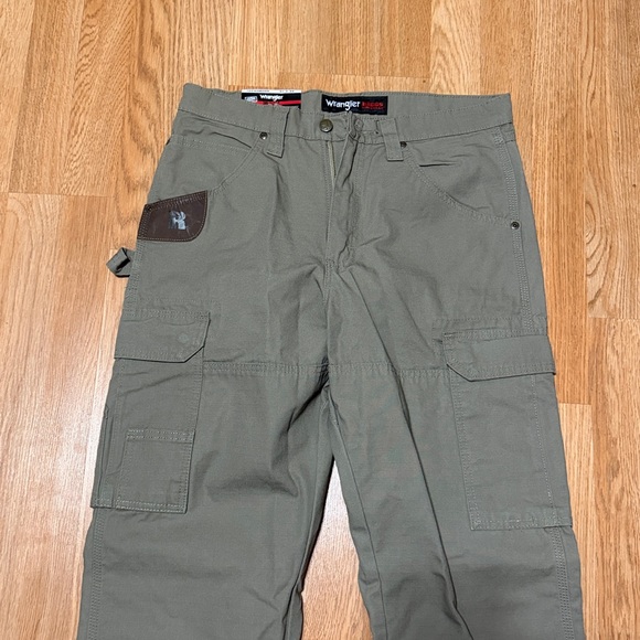 Wrangler Riggs Workwear Ranger Relaxed Fit Size 31 x34 - Picture 7 of 13